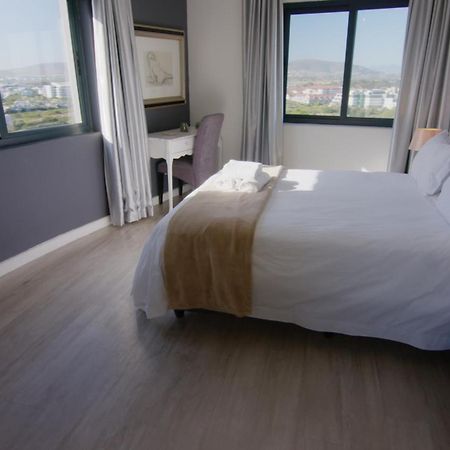 Citystay Apartments Century City Fokváros Kültér fotó