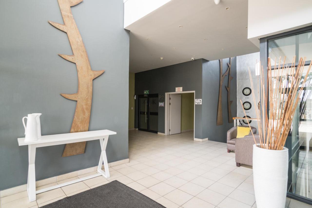 Citystay Apartments Century City Fokváros Kültér fotó