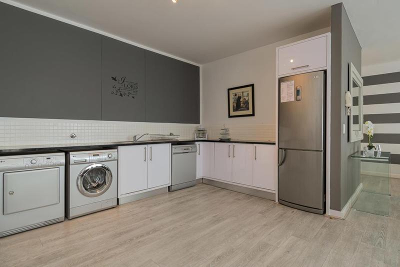 Citystay Apartments Century City Fokváros Kültér fotó