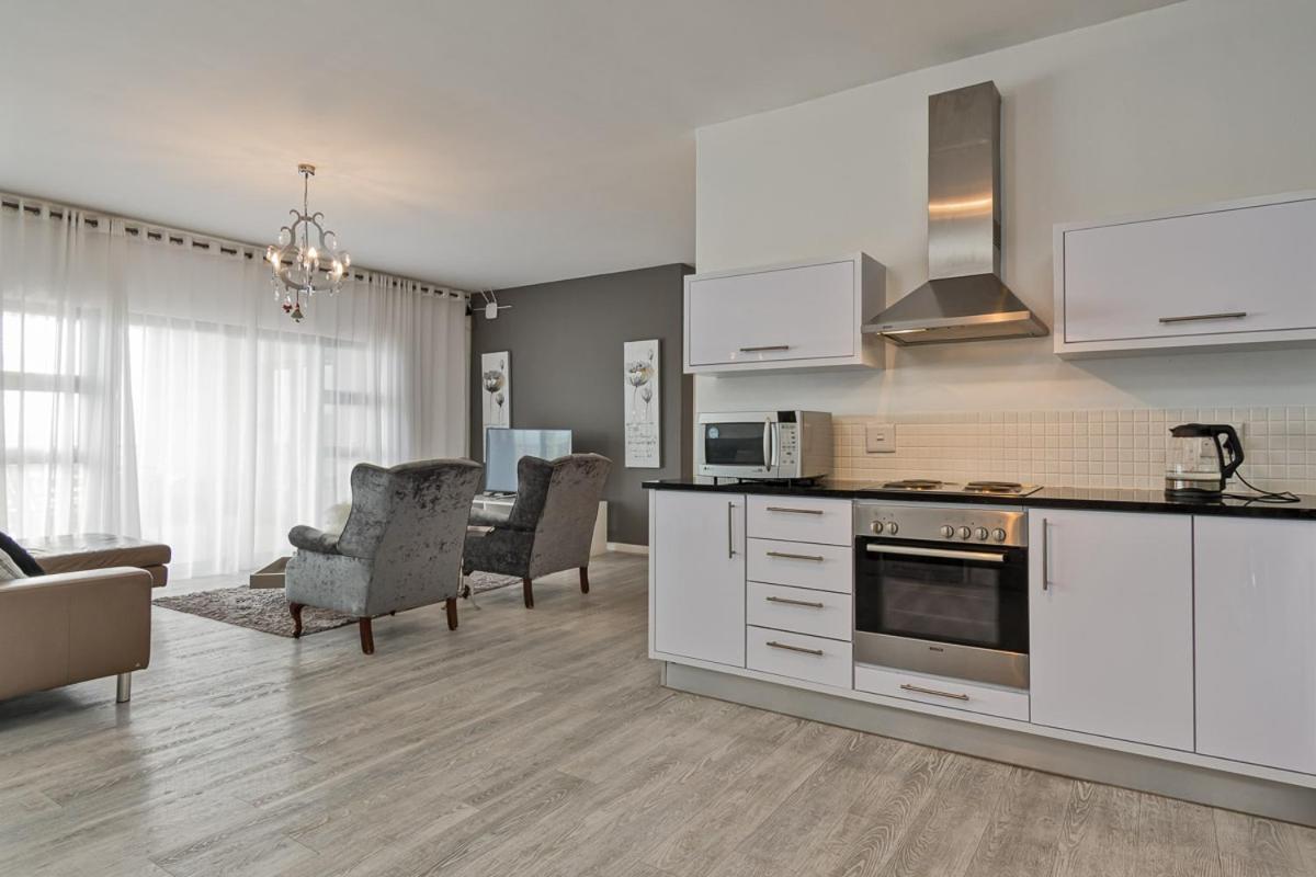 Citystay Apartments Century City Fokváros Kültér fotó